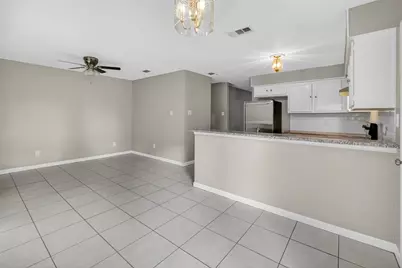2219 Foxcroft Lane, Arlington, TX 76014 - Photo 7