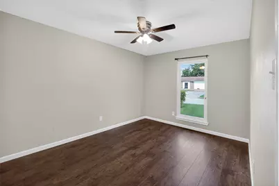 2219 Foxcroft Lane, Arlington, TX 76014 - Photo 15