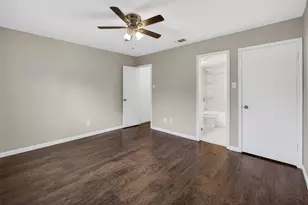 2219 Foxcroft Ln, Arlington, TX 76014 - Photo 19