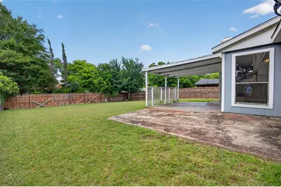 2219 Foxcroft Lane, Arlington, TX 76014 - Photo 23