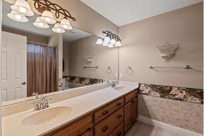 194 Bushwhacker Drive, Mabank, TX 75156 - Photo 15