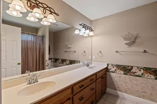 194 Bushwhacker Dr, Mabank, TX 75156 - Photo 15