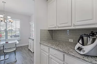 932 Parkside Drive, Argyle, TX 76226 - Photo 11