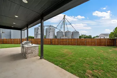 430 S Church Street, Hillsboro, TX 76645 - Photo 23