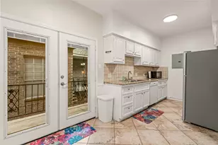 4420 Harlanwood Dr, Fort Worth, TX 76109 - Photo 15