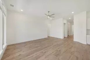 821 Blue Fescue Rd, Fort Worth, TX 76247 - Photo 15