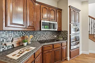 2518 Merlin Dr, Lewisville, TX 75056 - Photo 15