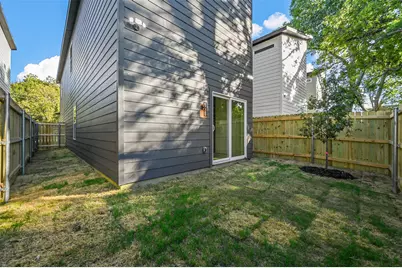 2413 Easley, Dallas, TX 75215 - Photo 23