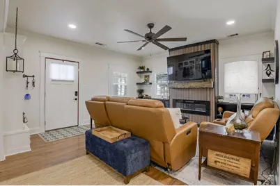 406 Commerce Street, Maypearl, TX 76064 - Photo 3