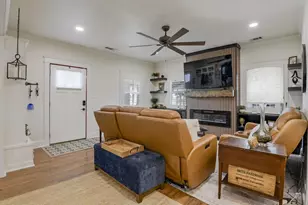 406 Commerce St, Maypearl, TX 76064 - Photo 3