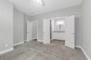 426 W Coffin St, Denison, TX 75020 - Photo 7