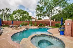 2405 Bluffview Ct, Arlington, TX 76011 - Photo 21