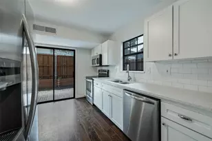 3054 Harbinger Ln, Dallas, TX 75287 - Photo 5