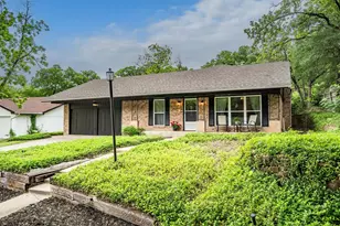 2610 Oak Cliff Ln, Arlington, TX 76012 - Photo 3