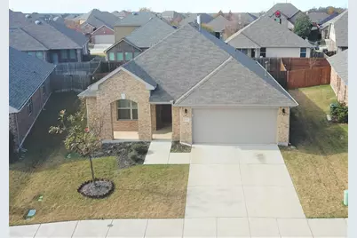 504 Fossil Creek Drive, Little Elm, TX 75068 - Photo 25