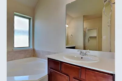 504 Fossil Creek Drive, Little Elm, TX 75068 - Photo 11