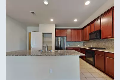 504 Fossil Creek Drive, Little Elm, TX 75068 - Photo 3