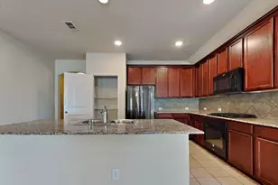504 Fossil Creek Dr, Little Elm, TX 75068 - Photo 3