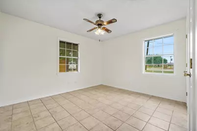 599 S Oak Street, Van, TX 75790 - Photo 11