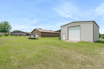 599 S Oak Street, Van, TX 75790 - Photo 39