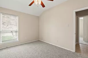1703 Twin Hills Way, Princeton, TX 75407 - Photo 19