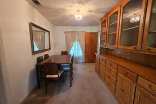 215 Woodard Ave, Cleburne, TX 76033 - Photo 7