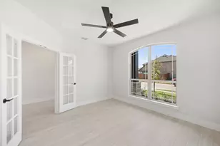 812 Condor St, Joshua, TX 76058 - Photo 7