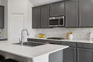 2726 Salt Crk Wy, Celina, TX 75078 - Photo 7