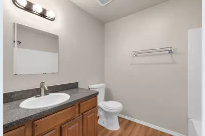 1205 E Powell Avenue, Fort Worth, TX 76104 - Photo 13
