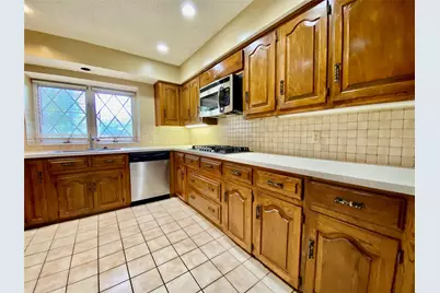 223 Woodcrest Drive, Richardson, TX 75080 - Photo 3