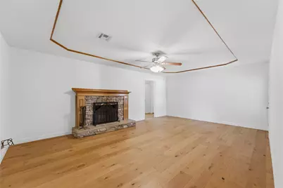 200 E San Benito Drive, Robinson, TX 76706 - Photo 11
