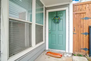 2328 Throckmorton St, Dallas, TX 75219 - Photo 3