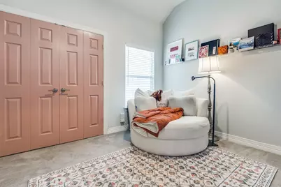 2328 Throckmorton Street, Dallas, TX 75219 - Photo 11