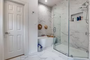 2328 Throckmorton St, Dallas, TX 75219 - Photo 7