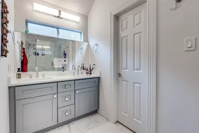 2328 Throckmorton Street, Dallas, TX 75219 - Photo 19