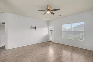 2728 Gains Mill Dr, Fort Worth, TX 76123 - Photo 13