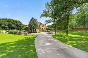 10513 Silver Fox Ct, Fort Worth, TX 76108 - Photo 3
