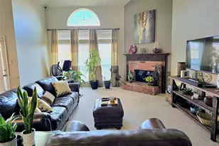 506 Magnolia Ln, Glenn Heights, TX 75154 - Photo 5