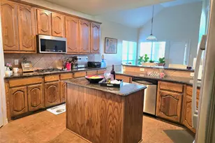 506 Magnolia Ln, Glenn Heights, TX 75154 - Photo 7