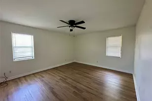 909 N 6th St, Sanger, TX 76266 - Photo 7