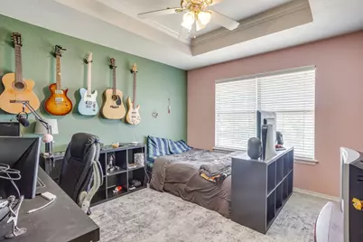 804 NE 9th Street, Mineral Wells, TX 76067 - Photo 17