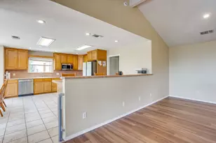 804 NE 9th St, Mineral Wells, TX 76067 - Photo 9