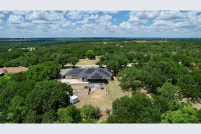 804 NE 9th Street, Mineral Wells, TX 76067 - Photo 37