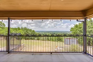 804 NE 9th St, Mineral Wells, TX 76067 - Photo 27