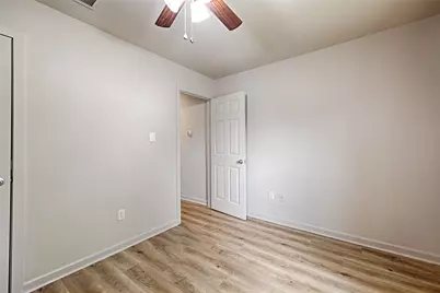 2926 Kathleen Lane, Euless, TX 76039 - Photo 17