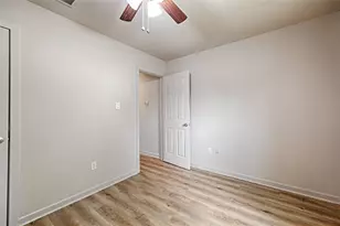 2926 Kathleen Ln, Euless, TX 76039 - Photo 17