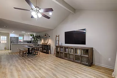 2926 Kathleen Lane, Euless, TX 76039 - Photo 3