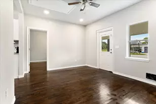 715 W Sam Rayburn Dr, Bonham, TX 75418 - Photo 5