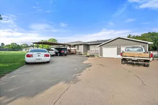 5184 Teague Rd, Fort Worth, TX 76140 - Photo 1