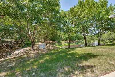 1004 Bridges Drive, Arlington, TX 76012 - Photo 29